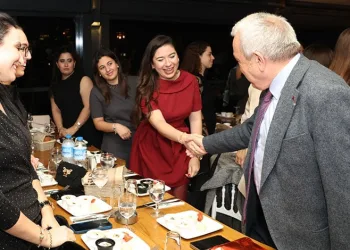 Nilüfer Belediyesi’nden öğretmenlere vefa