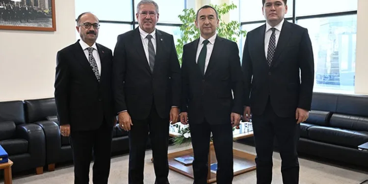 Özbekistan Büyükelçisi İlkhom Khaydarov BTSO’da