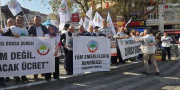 Emeklilerden Sert Tepki: “Gerçekler Gizleniyor, Yoksulluk Derinleşiyor”