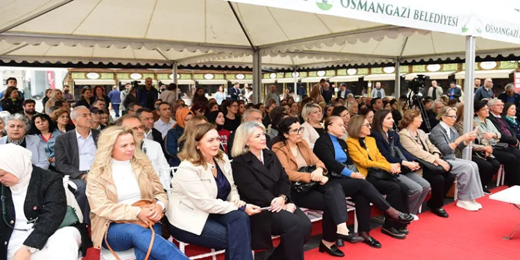 Osmangazi’de kitap dolu günler sürüyor