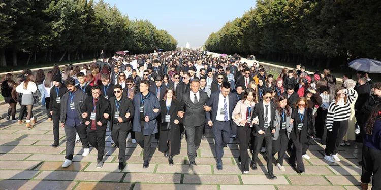Başkan Aydın’dan yürekleri ısıtan buluşma