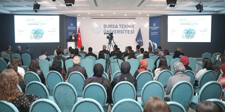 Böbrek nakli olan hastalar buluştu