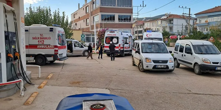 İznik’te 8 işçi tavuklu pilavdan zehirlendi