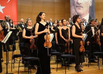 Bursa’dan Senfonik Tınılar, 100. bölüme ulaştı