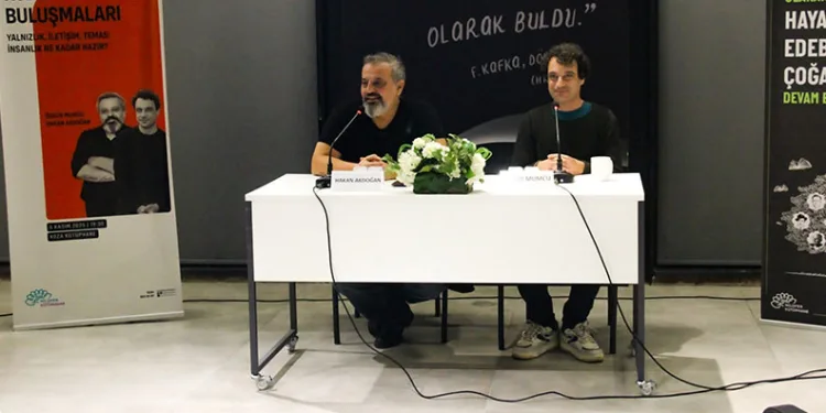 Özgür Mumcu Nilüfer’de okurlarıyla buluştu