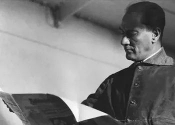 10 Kasım Atatürk’ü Anma Günü