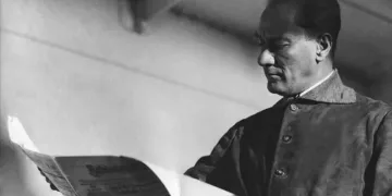 10 Kasım Atatürk’ü Anma Günü