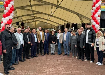 Nilüfer’in 7’nci giyim pazarı açıldı