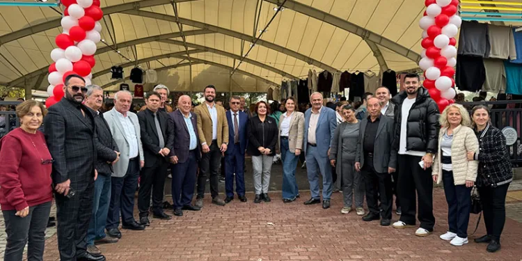 Nilüfer’in 7’nci giyim pazarı açıldı