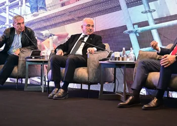 Başkan Şadi Özdemir’den üniversitelilere vize morali