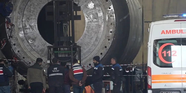 Çeşitli suçlardan aranan şahıslar polis tarafından yakalandı