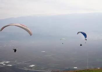BTÜ Lisansüstü’nde mezuniyet gururu