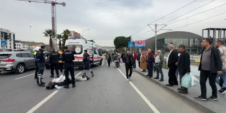 Alaçatı’da eğlence mekanına silahlı saldırı