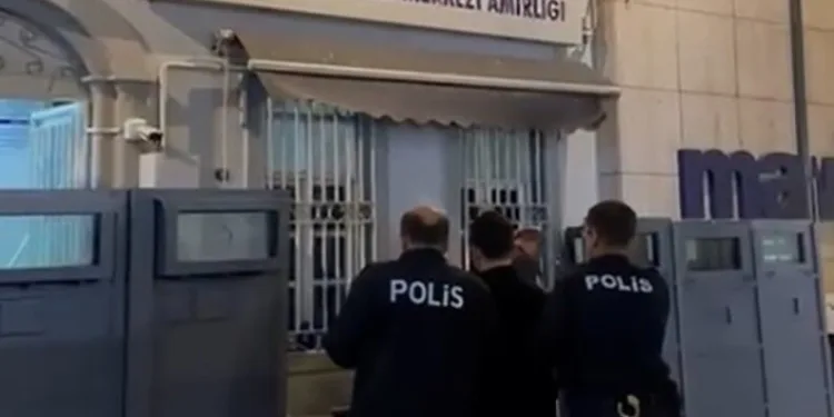 Yolun karşısına geçmeye çalışan yayaya hafriyat kamyonu çarptı