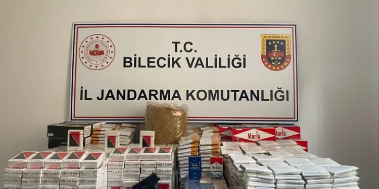 Yolun karşısına geçmeye çalışan yayaya hafriyat kamyonu çarptı