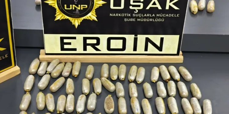 Diyarbakır’daki bir düğün salonunda çıkan kavgada 2 kişi yaralandı