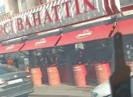 Tek katlı evde çıkan yangın 1 saatte söndürüldü