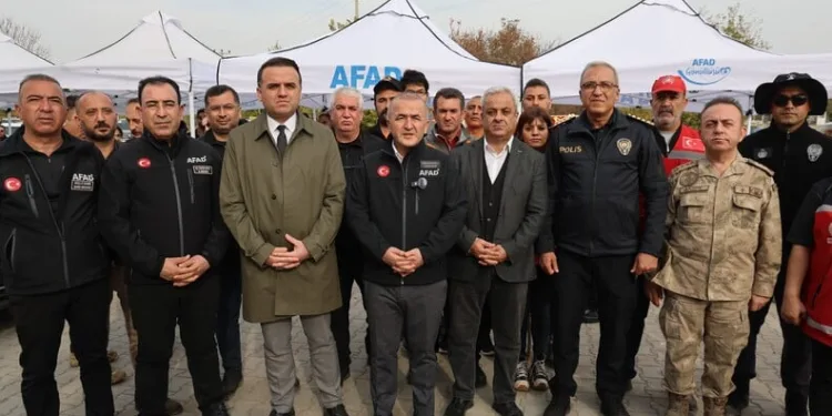 Tek katlı evde çıkan yangın 1 saatte söndürüldü