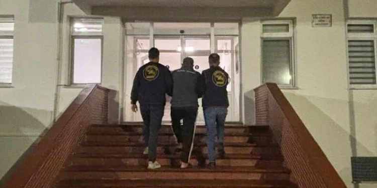 Telefonda başlayan küfürleşme cinayetle bitti