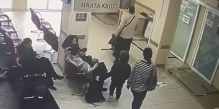 Karaman’da pikap kamyonetle otomobil çarpıştı: 1 yaralı