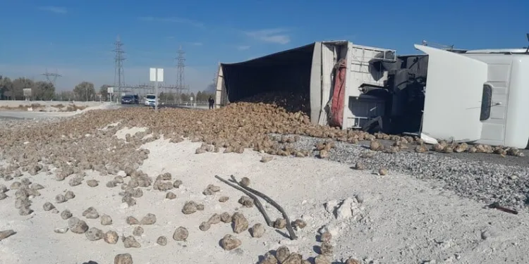 Başakşehir’de tehlikeli motosiklet gösterisi yapan sürücü yakalandı