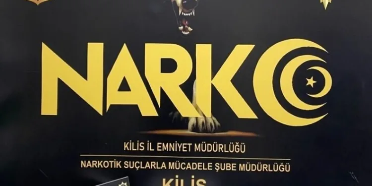 Başakşehir’de tehlikeli motosiklet gösterisi yapan sürücü yakalandı