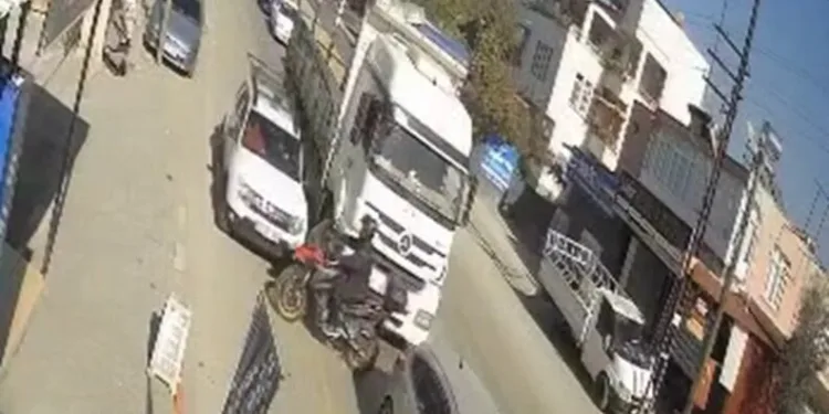 Park halindeki motosiklet çalındı