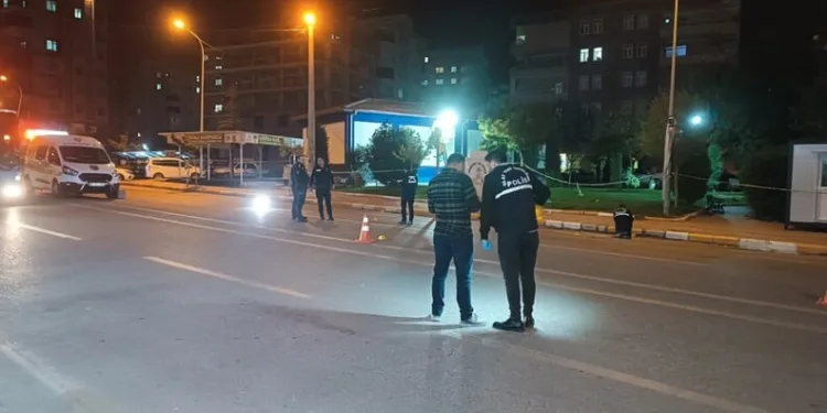 Jandarmadan aranan şahıslara yönelik operasyon