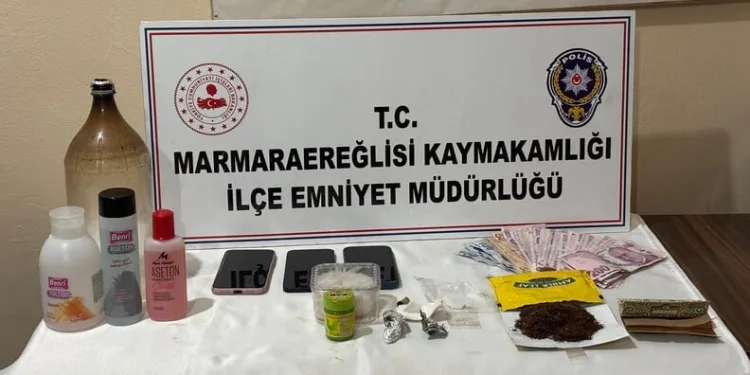 Jandarmadan aranan şahıslara yönelik operasyon
