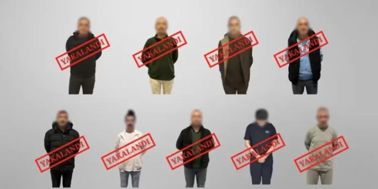Kayseri’de iki otomobil çarpıştı: 1’i ağır 3 yaralı