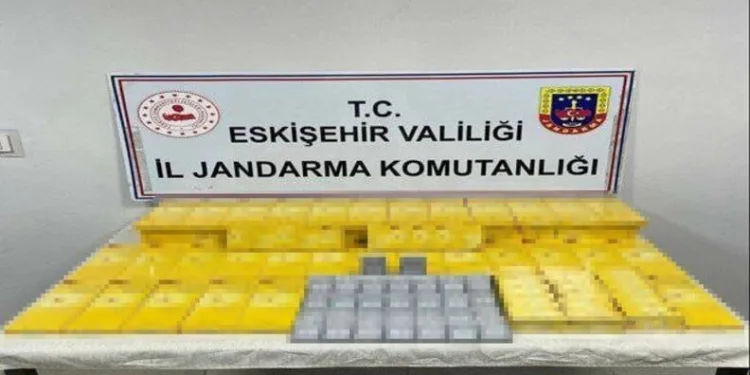 Uşak’ta uyuşturucu operasyonu: 5 kişi tutuklama
