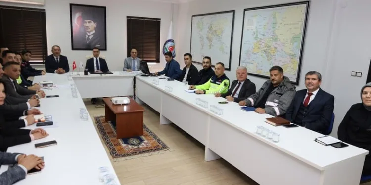 Uşak’ta uyuşturucu operasyonu: 5 kişi tutuklama