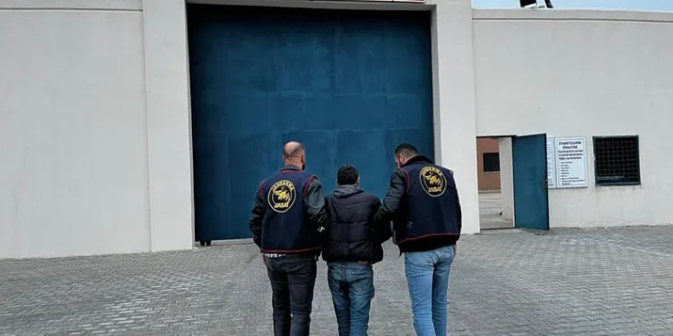 Uşak’ta uyuşturucu operasyonu: 5 kişi tutuklama