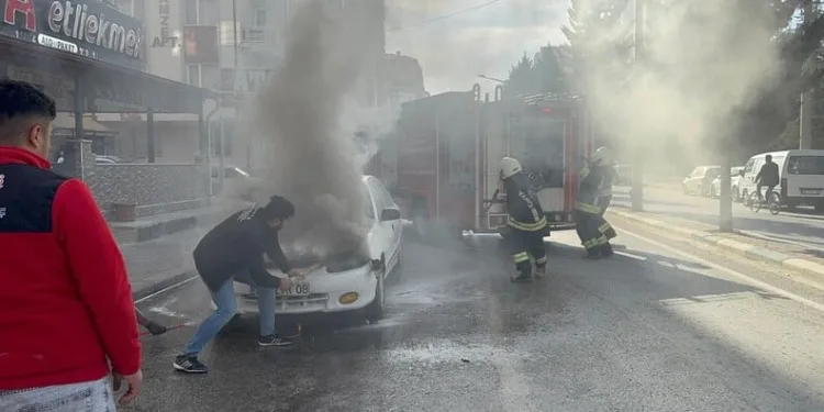 Endonezya’daki sel ve toprak kaymalarında ölü sayısı 49’a yükseldi