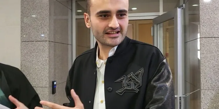 İzinsiz inşaat yaptırdığı iddiasıyla 5 yıla kadar hapsi talep edilen CZN Burak’a beraat