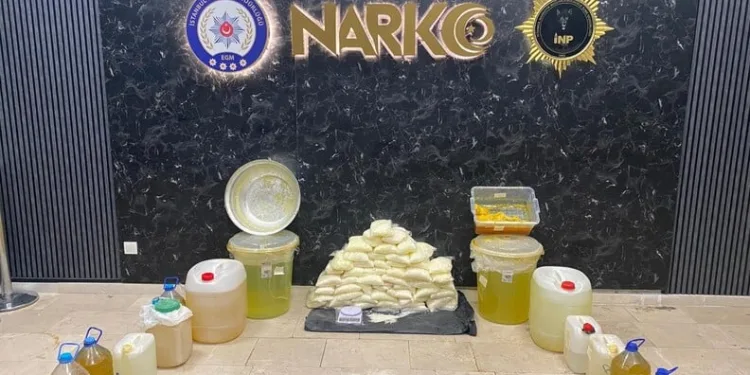 İzinsiz inşaat yaptırdığı iddiasıyla 5 yıla kadar hapsi talep edilen CZN Burak’a beraat