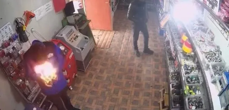 İzinsiz inşaat yaptırdığı iddiasıyla 5 yıla kadar hapsi talep edilen CZN Burak’a beraat