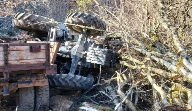 Bayburt’ta inşaattan düşen işçi yaralandı