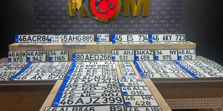 Kahramanmaraş’ta kaçakçılık ve sahtecilik operasyonu: 4 gözaltı