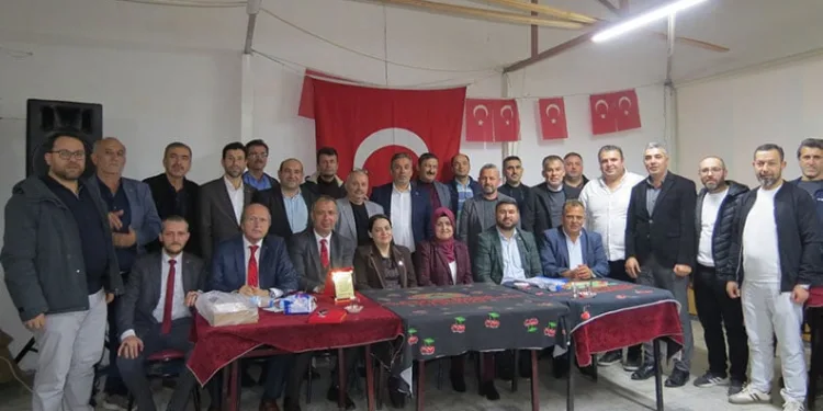 Orhaneli Köy Dernekleri kasım ayı toplantısı Fadıl Köyü’nde yapıldı