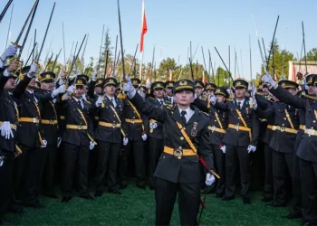 Bakan Güler teğmenlerin ihracında gerekçeyi açıkladı