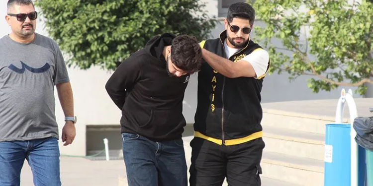 Parkta bıçaklandı, intikamını ertesi gün silahla aldı
