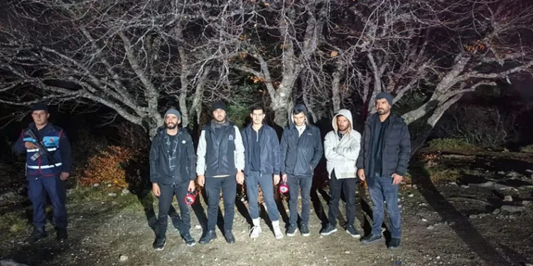 Uludağ’da ormanda mahsur kalan 6 kişi kurtarıldı
