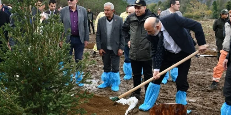 Şehit Savcı Mehmet Selim Kiraz anısına hatıra ormanı kuruldu