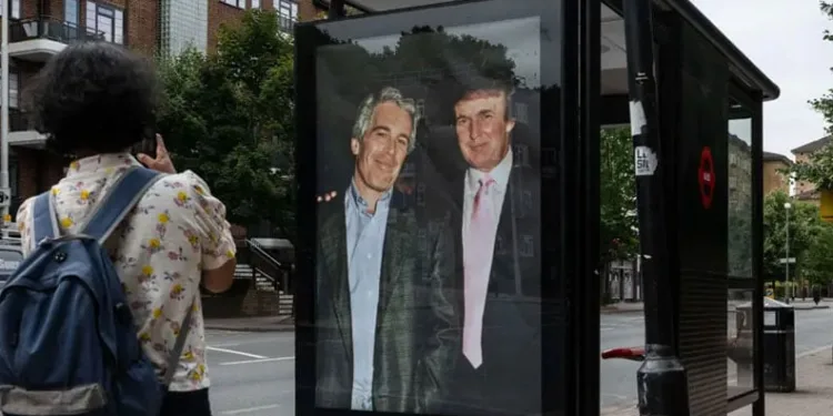 Trump’tan Epstein resti