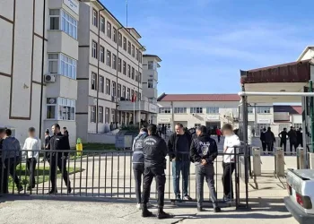 Bursa’da okul çevrelerinde denetim yapıldı
