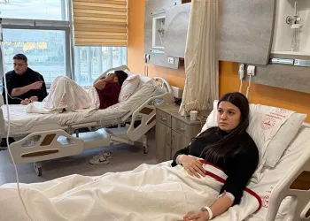 Bursa’da midyeden zehirlenen 4 genç hastaneye kaldırıldı
