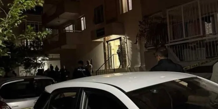 Tartıştığı karısını tabancayla vurarak öldürdü