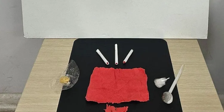 Bafra’da uyuşturucu operasyonu: 2 gözaltı