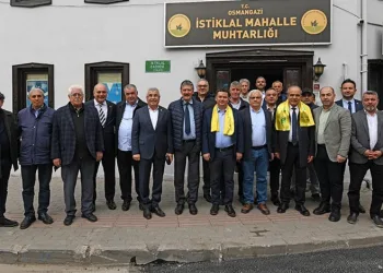 Erkan Aydın İstiklal Mahallesi’nde vatandaşlarla buluştu